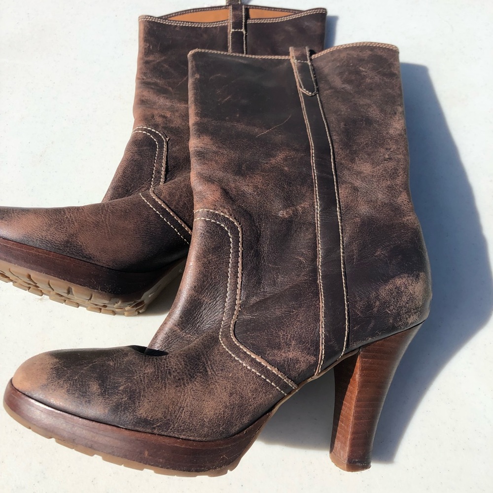 American Eagle Outfitters brown distressed ankle booties genuine leather 8